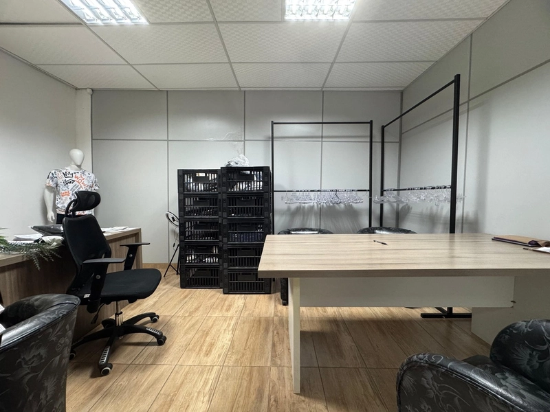Galpão com excelente infraestrutura para você instalar sua empresa: 16ª foto da galeria de imagens do imóvel