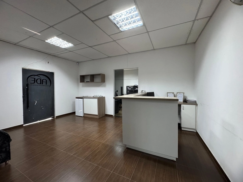 Galpão com excelente infraestrutura para você instalar sua empresa: 10ª foto da galeria de imagens do imóvel