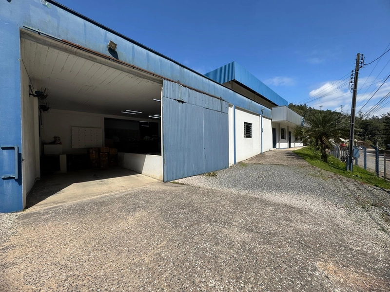 Galpão com excelente infraestrutura para você instalar sua empresa: 7ª foto da galeria de imagens do imóvel