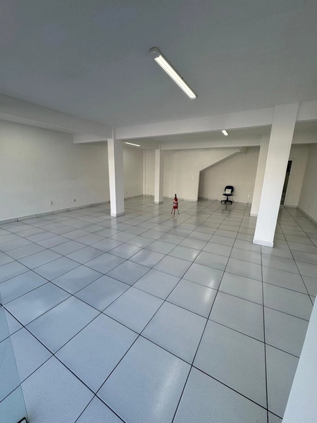 Sala Comercial para Locação no Centro de Brusque!: 4ª foto da galeria de imagens do imóvel