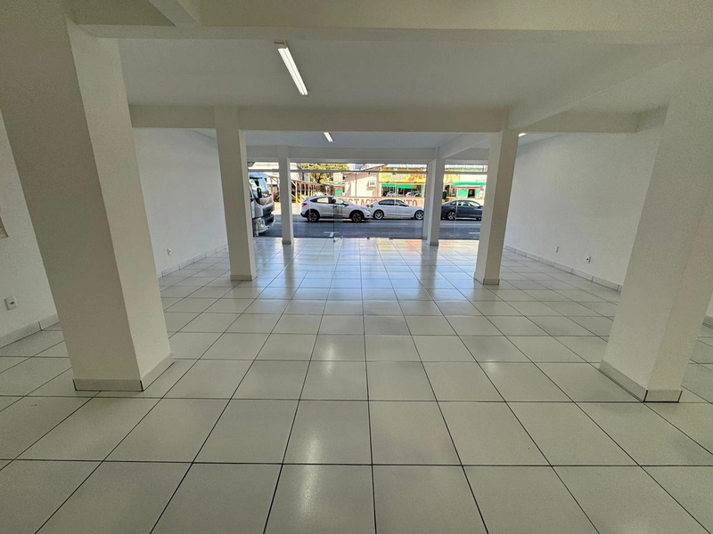 Sala Comercial para Locação no Centro de Brusque!: 5ª foto da galeria de imagens do imóvel