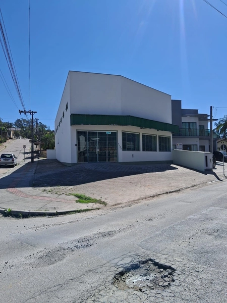 Excelente oportunidade para sua empresa,este Galpão com 430m²: 1ª foto da galeria de imagens do imóvel