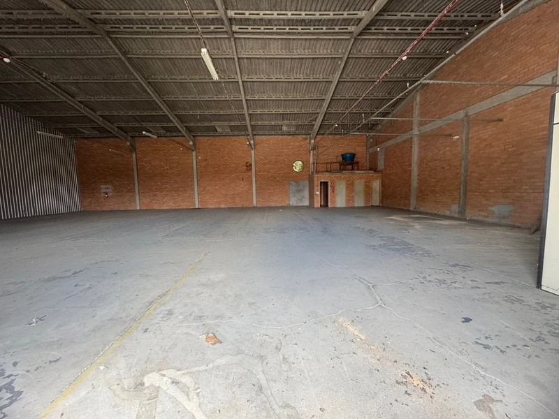 Alugue seu Galpão CONOSCO, como este de 500m² na cidade de Guabiruba.: 8ª foto da galeria de imagens do imóvel