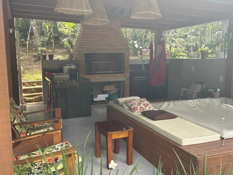 Uma linda chácara á venda em Itajaí, ampla e segura.: 10ª foto da galeria de imagens do imóvel