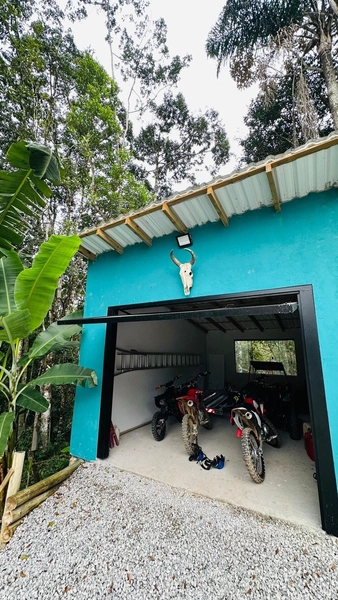 Uma linda chácara á venda em Itajaí, ampla e segura.: 6ª foto da galeria de imagens do imóvel