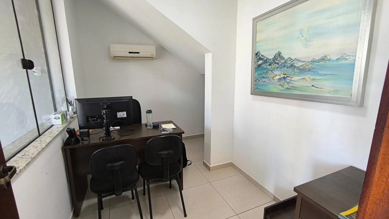 Veja esta sala comercial com 2 pavimentos,com habite-se: 9ª foto da galeria de imagens do imóvel