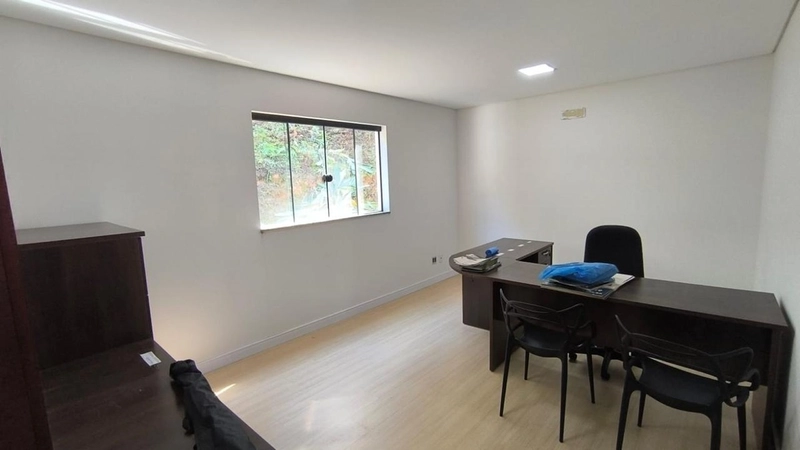 Veja esta sala comercial com 2 pavimentos,com habite-se: 8ª foto da galeria de imagens do imóvel