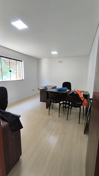 Veja esta sala comercial com 2 pavimentos,com habite-se: 11ª foto da galeria de imagens do imóvel