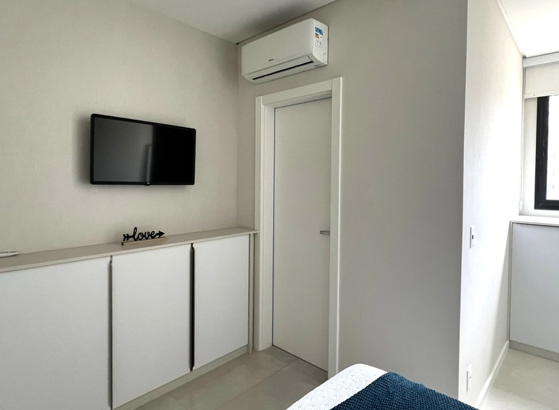 Apartamento decorado e mobiliado á venda Meia Praia-Itapema-SC: 13ª foto da galeria de imagens do imóvel