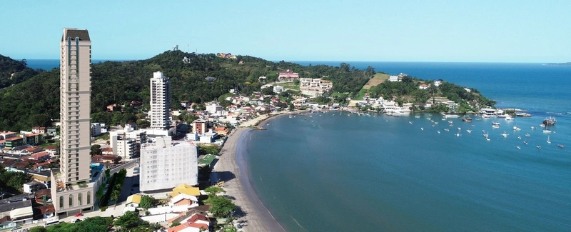 Conforto, privacidade e mar como protagonista: 7ª foto da galeria de imagens do imóvel