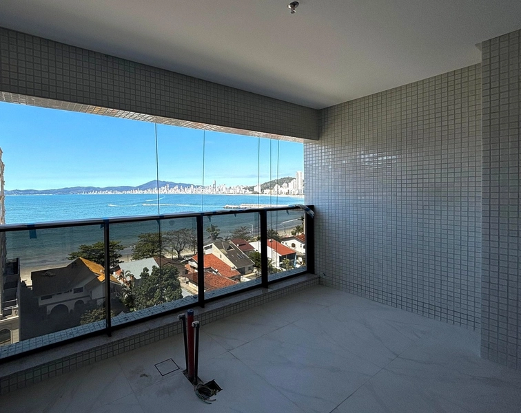 Conforto, privacidade e mar como protagonista: 30ª foto da galeria de imagens do imóvel