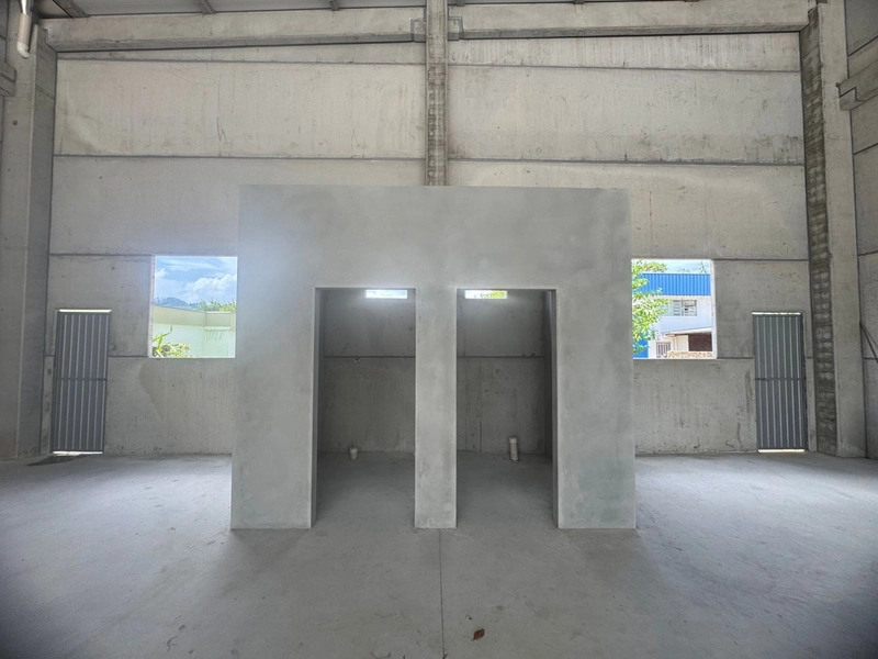 Galpão em excelente localização,com fluxo de pessoas,veja esta opção:: 4ª foto da galeria de imagens do imóvel