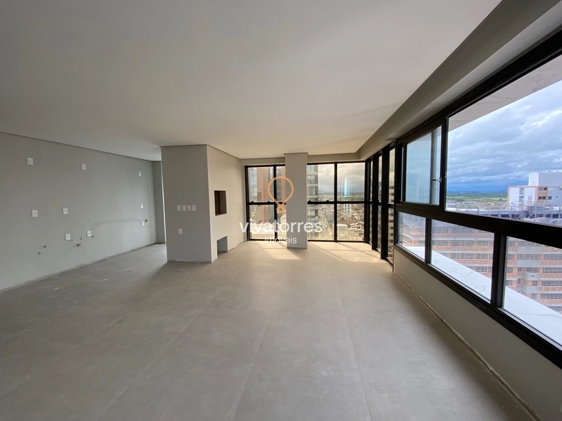 Apartamento de 3 dormitórios com suíte próximo a praia: 3ª foto da galeria de imagens do imóvel