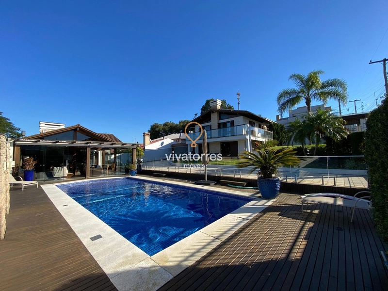 Casa de 4 dormitórios com suíte master à venda em Torres: 1ª foto da galeria de imagens do imóvel