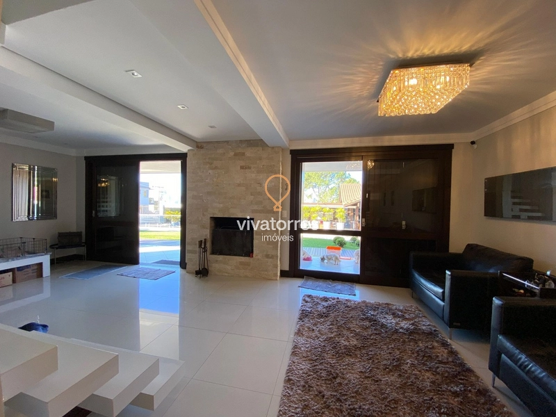 Casa de 4 dormitórios com suíte master à venda em Torres: 18ª foto da galeria de imagens do imóvel