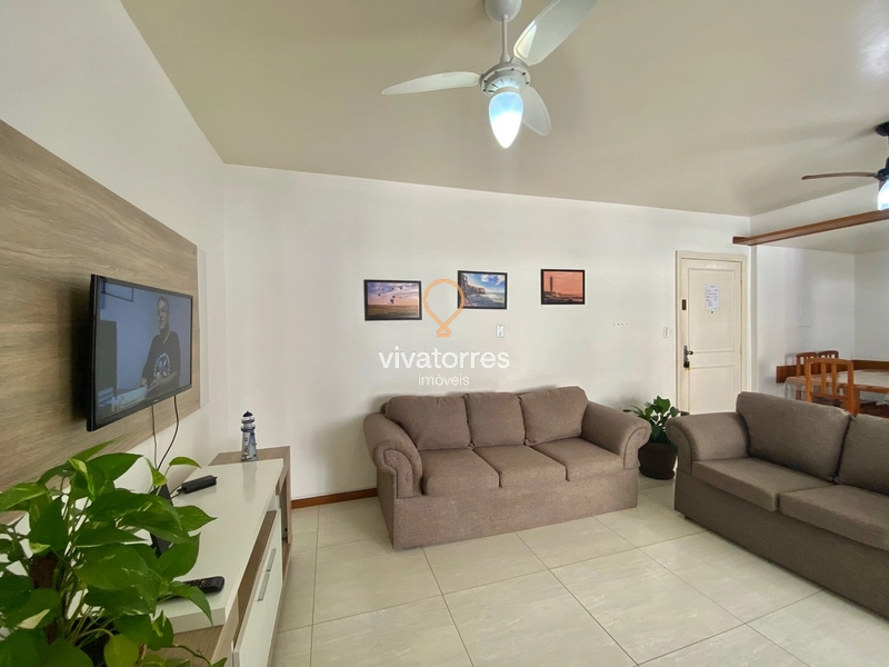 Apartamento de 2 dormitórios no Centro de Torres: 3ª foto da galeria de imagens do imóvel