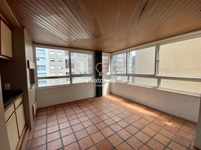 Apartamento 3 dormitórios à venda na Praia Grande em Torres: 2ª foto da galeria de imagens do imóvel