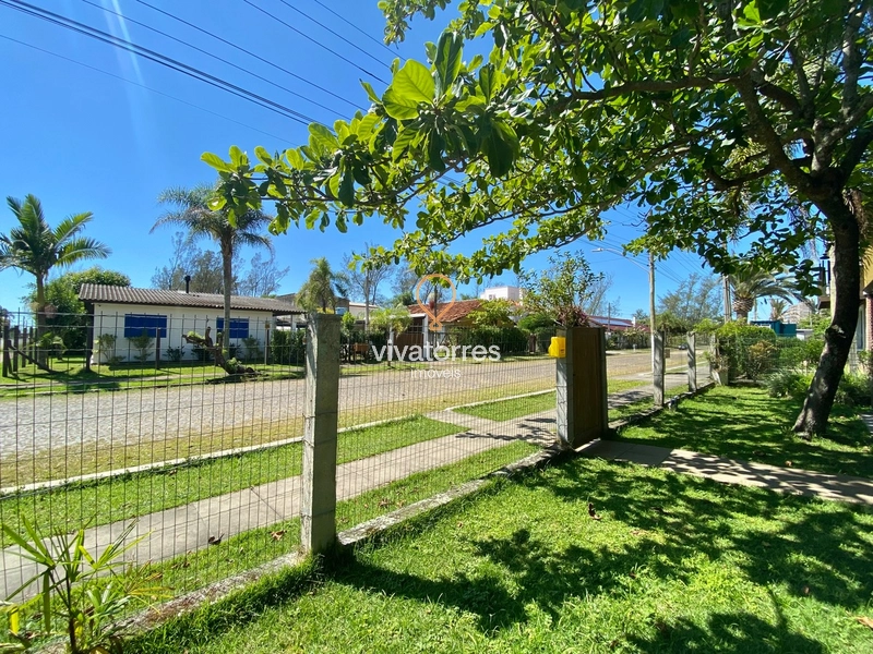 Casa a 2 quadras da praia em Torres: 6ª foto da galeria de imagens do imóvel