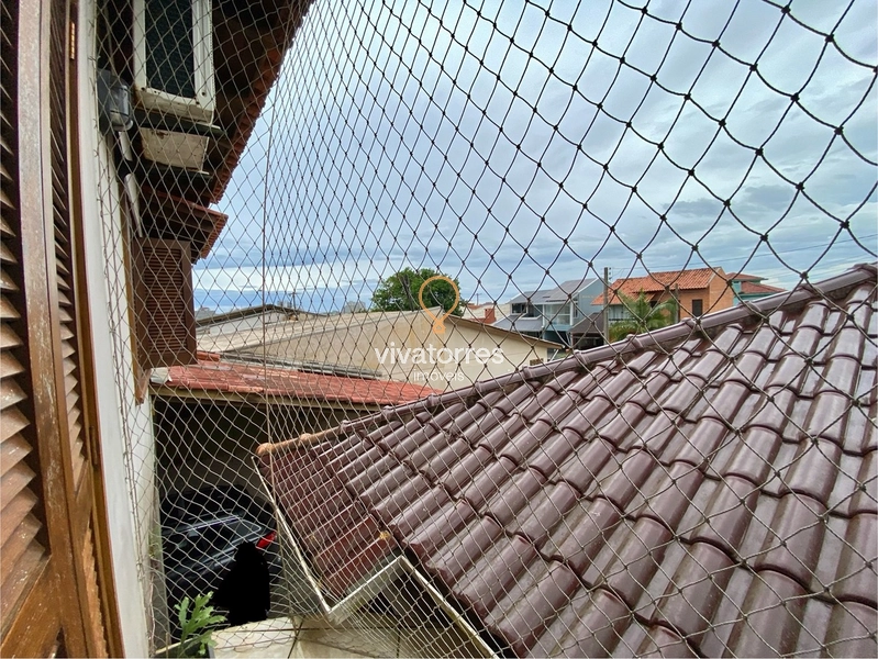Casa de 4 dormitórios com suíte e piscina: 33ª foto da galeria de imagens do imóvel