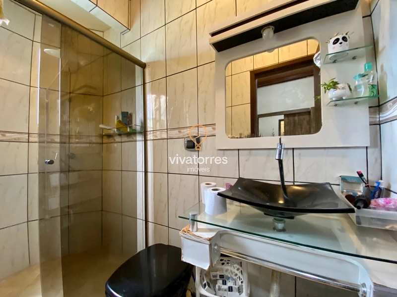 Casa de 4 dormitórios com suíte e piscina: 27ª foto da galeria de imagens do imóvel