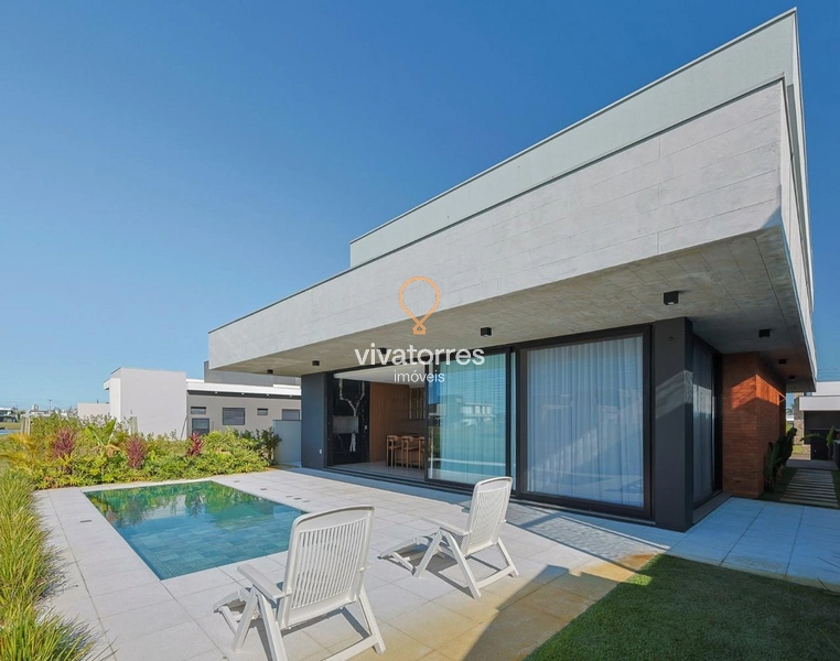 Casa em condomínio -Torres RS-: 20ª foto da galeria de imagens do imóvel