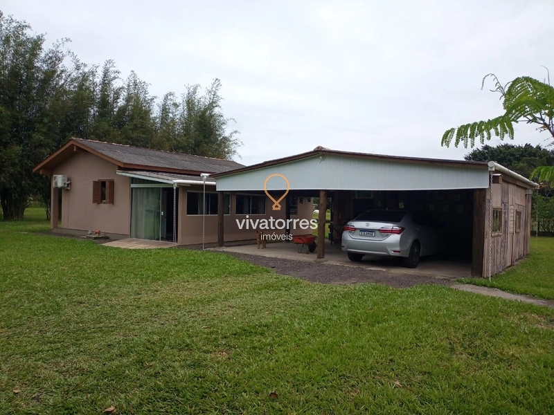 Terro com 2 casa e piscina -Torres Rs-: 7ª foto da galeria de imagens do imóvel