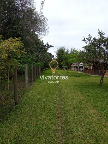Terro com 2 casa e piscina -Torres Rs-: 10ª foto da galeria de imagens do imóvel