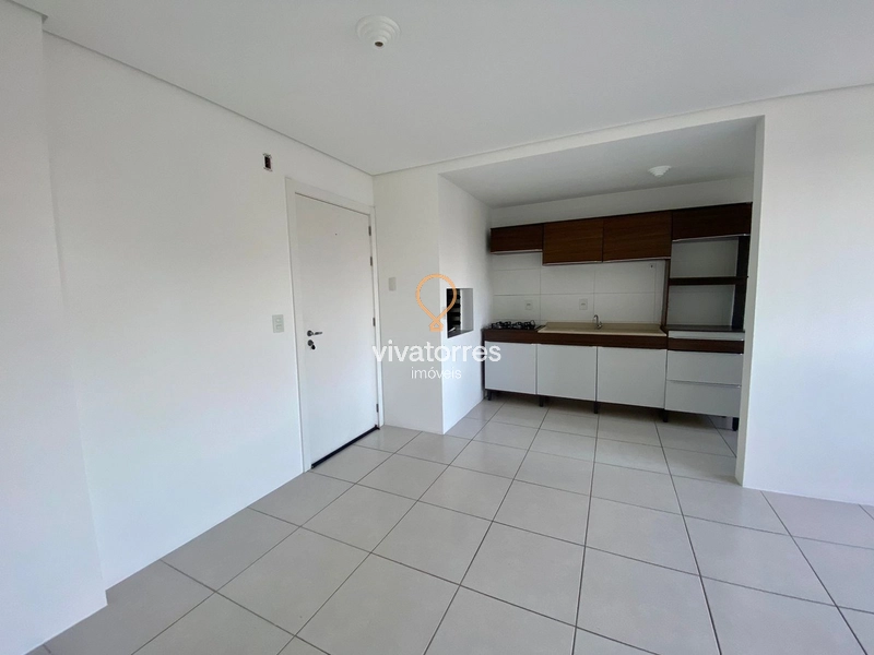 Apartamento de 2 dormitórios (sendo 1 suíte) -Torres RS-: 3ª foto da galeria de imagens do imóvel