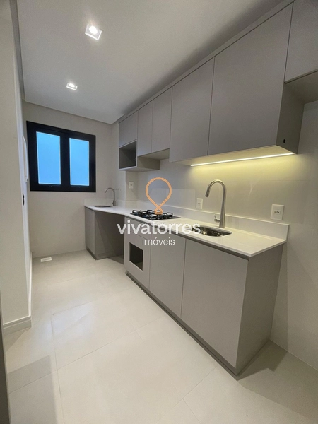 Apartamento 1 dormitório com suíte à venda no Centro de Torres: 3ª foto da galeria de imagens do imóvel