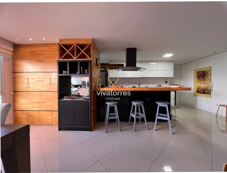 Apartamento no centro -Torres RS-: 6ª foto da galeria de imagens do imóvel