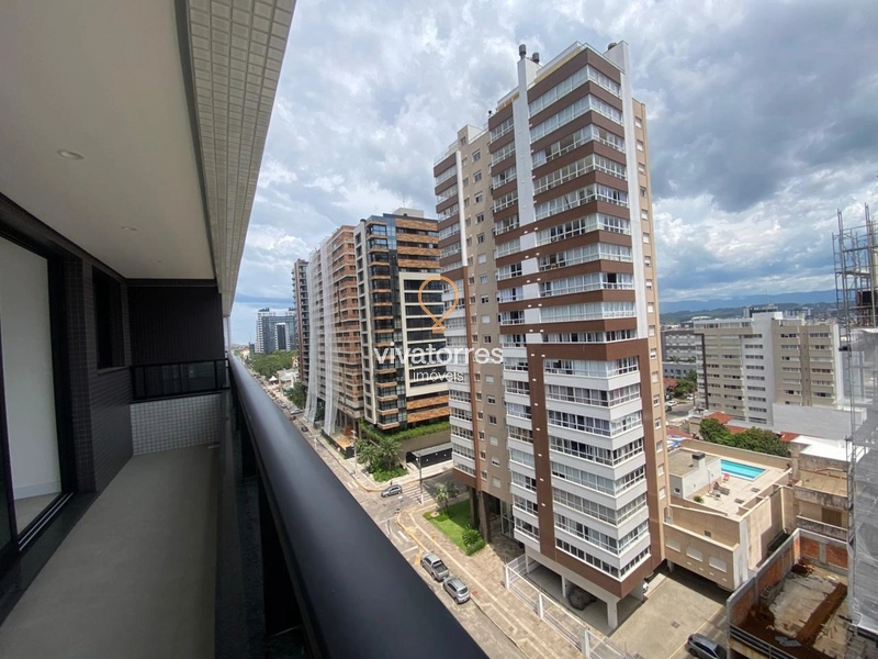 Apartamento 03 dormitórios, sendo 01 suíte- Torres Rs-