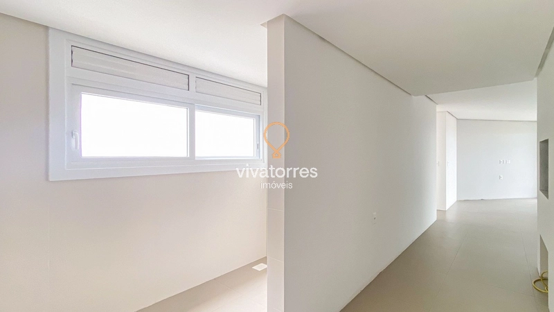 Apartamento 2 dormitórios sendo 1 suíte em região nobre de Torres/RS: 6ª foto da galeria de imagens do imóvel