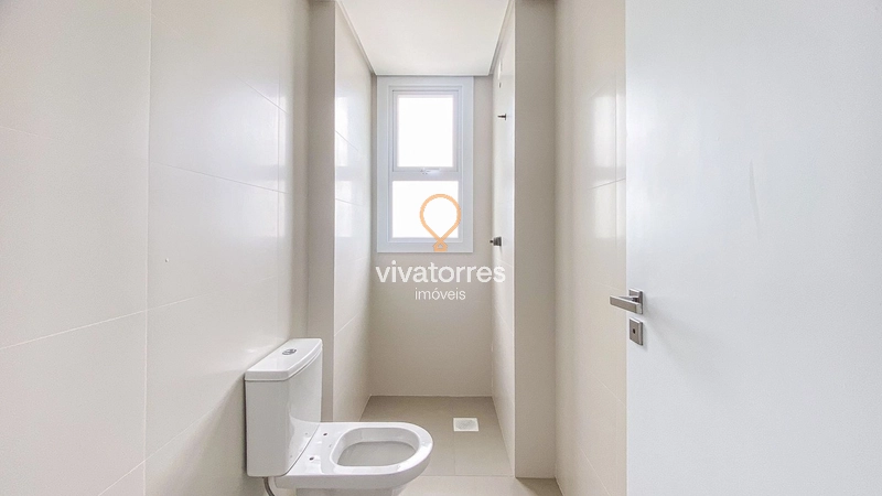 Apartamento 2 dormitórios sendo 1 suíte em região nobre de Torres/RS: 15ª foto da galeria de imagens do imóvel
