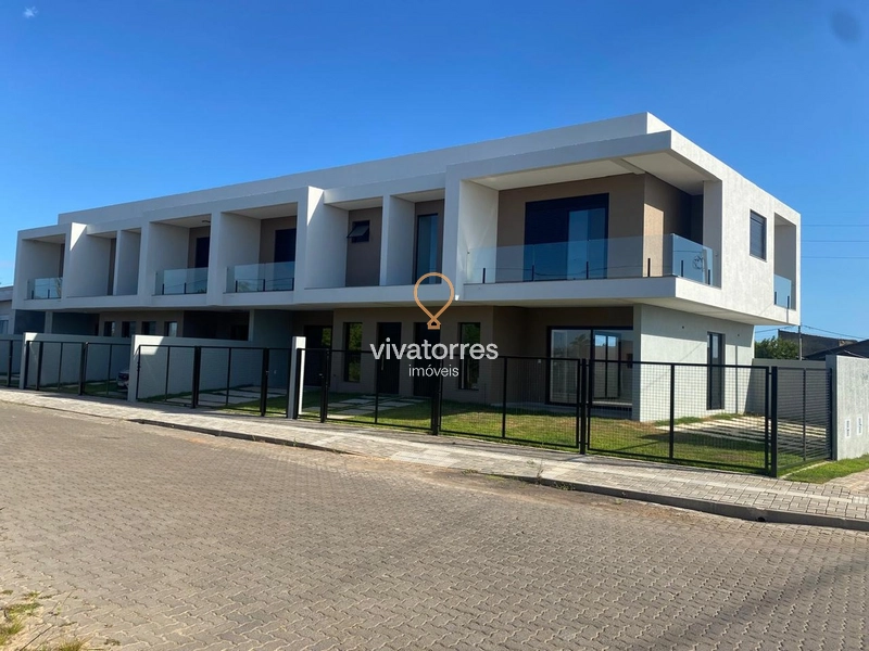 Sobrado - Morada das Palmeiras- Torres Rs: 1ª foto da galeria de imagens do imóvel