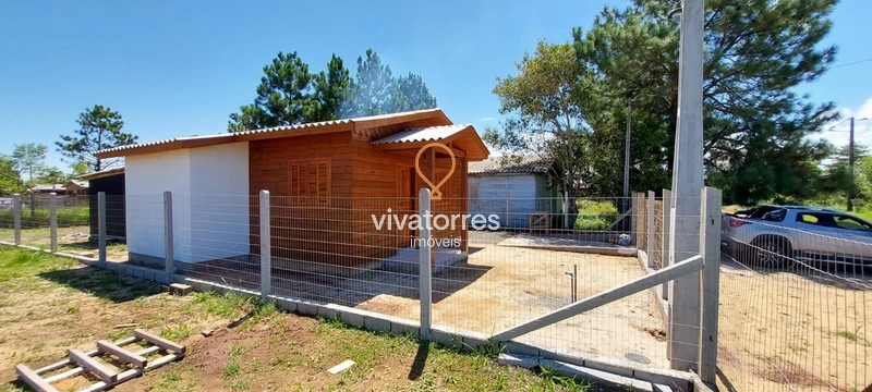 Casa 2 Dormitórios na Itapeva - Torres Rs-: 2ª foto da galeria de imagens do imóvel