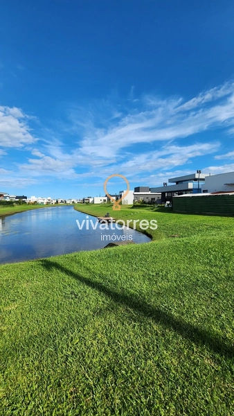 Lote fundos lagos: 3ª foto da galeria de imagens do imóvel