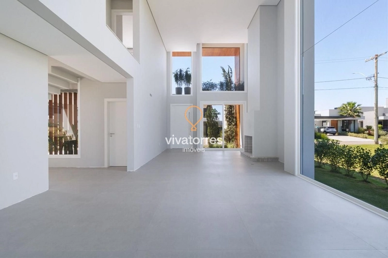 Casa com 4 suítes em condomínio fechado de Torres: 5ª foto da galeria de imagens do imóvel