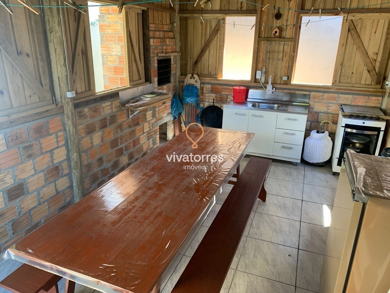 Casa com 03 dormitórios -Torres RS-: 11ª foto da galeria de imagens do imóvel