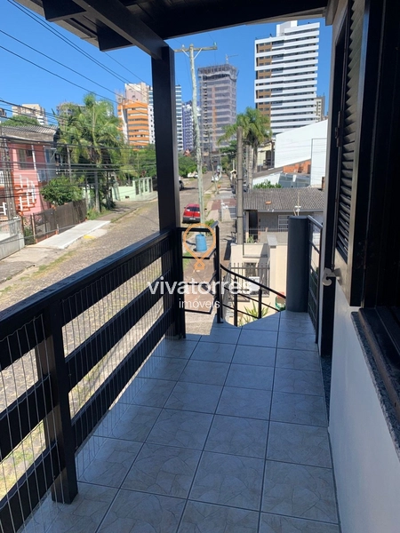 Casa com 03 dormitórios -Torres RS-: 6ª foto da galeria de imagens do imóvel