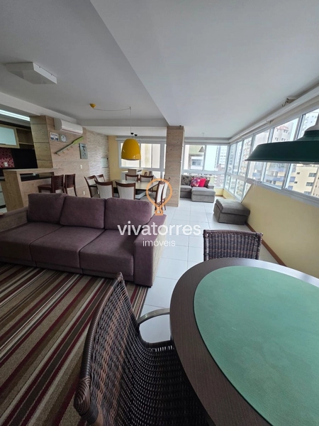 3 dormitórios a 400m do mar!