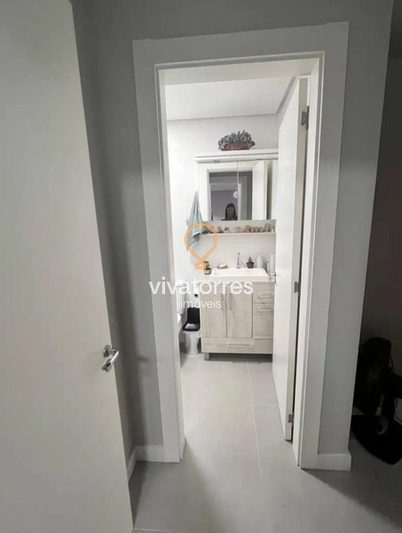 Apartamento de 2 dormitórios com suíte mobiliado no Centro de Torres: 7ª foto da galeria de imagens do imóvel