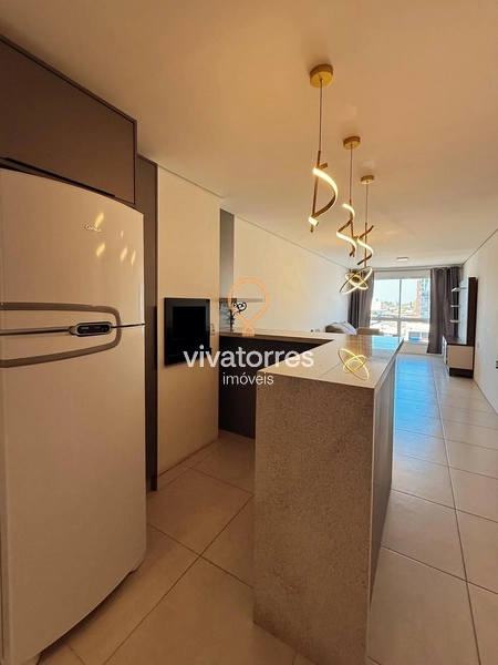 Apartamento de 2 dormitórios sendo 1 suíte no Centro -Torres Rs-: 1ª foto da galeria de imagens do imóvel