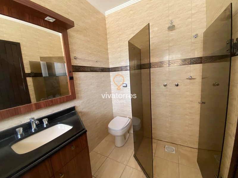 Belíssima casa em estilo clássico: 33ª foto da galeria de imagens do imóvel