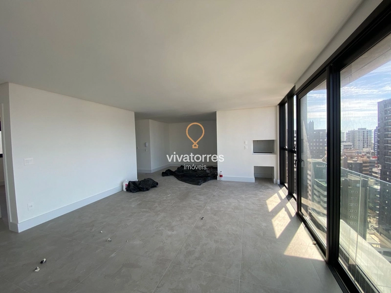 Apartamento 3 dormitórios no Centro: 3ª foto da galeria de imagens do imóvel