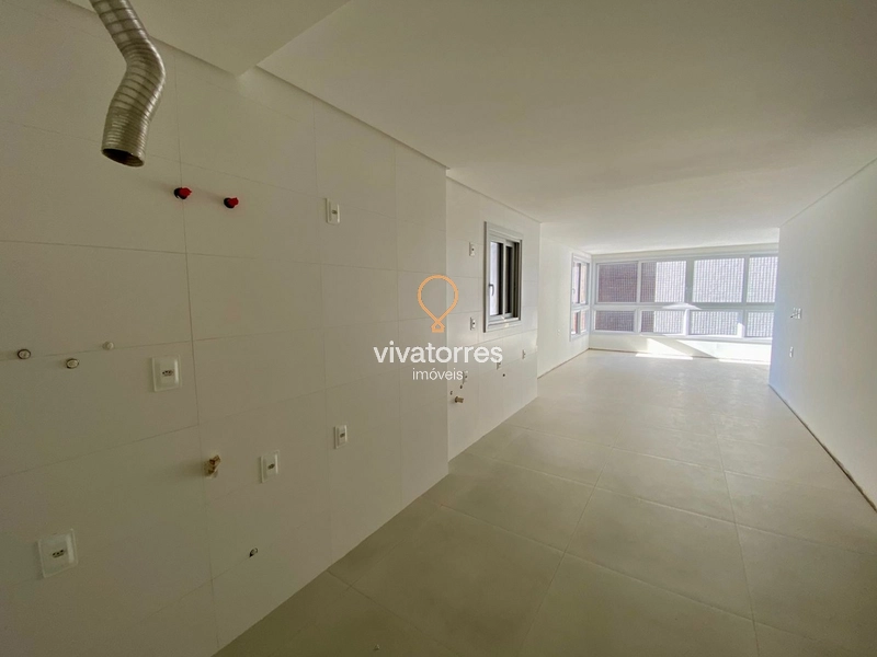 Apartamento de 2 dormitórios na Predial em Torres: 6ª foto da galeria de imagens do imóvel
