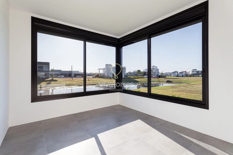 Casa em condomínio com 3 suítes: 10ª foto da galeria de imagens do imóvel