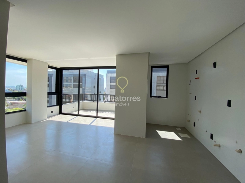 Apartamento 2 dormitórios com suíte à venda em Torres: 3ª foto da galeria de imagens do imóvel