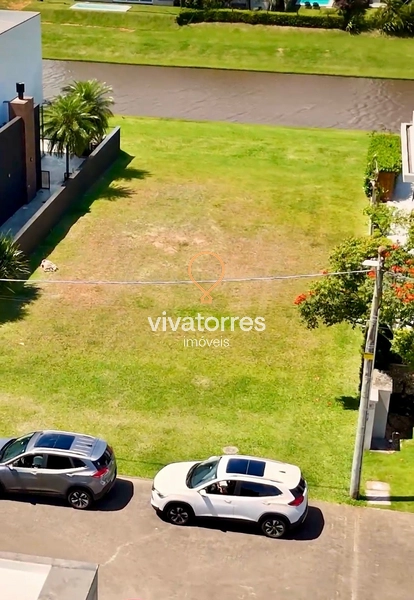 Lote fundos lago em condomínio: 2ª foto da galeria de imagens do imóvel