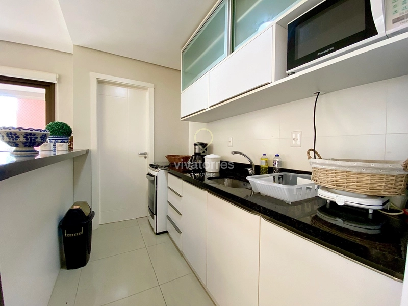 Apartamento mobiliado com 3 dormitórios e sacada com churrasqueira: 21ª foto da galeria de imagens do imóvel