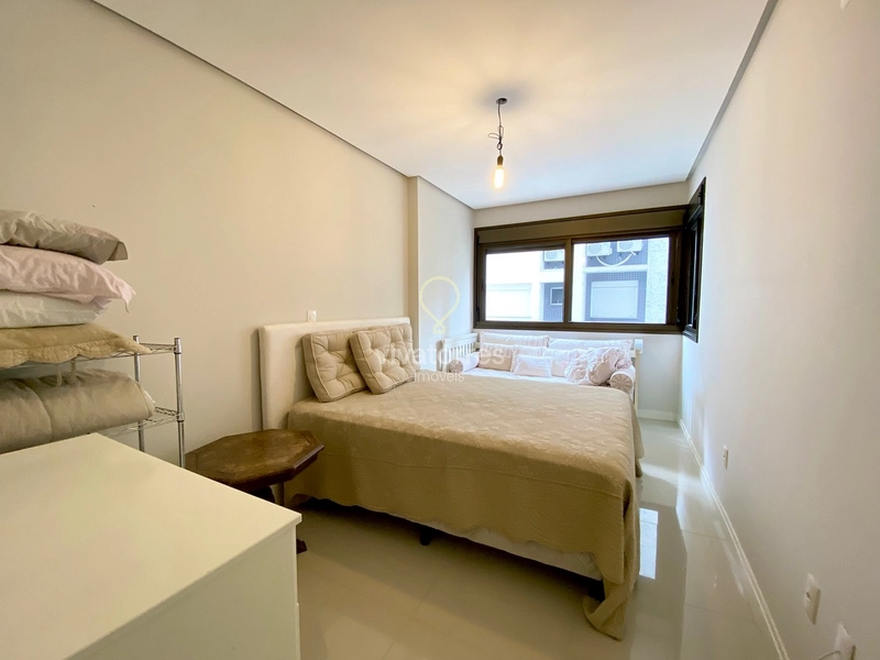 Apartamento mobiliado com 3 dormitórios e sacada com churrasqueira: 35ª foto da galeria de imagens do imóvel